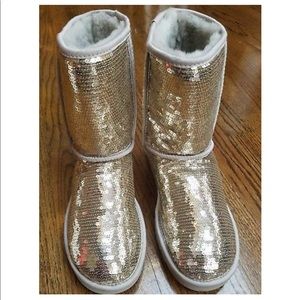 Authentic Silver Sequin Ugg